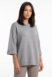 Women's Crewneck Oversized Three-Quarter-Sleeve Sweater in Gray